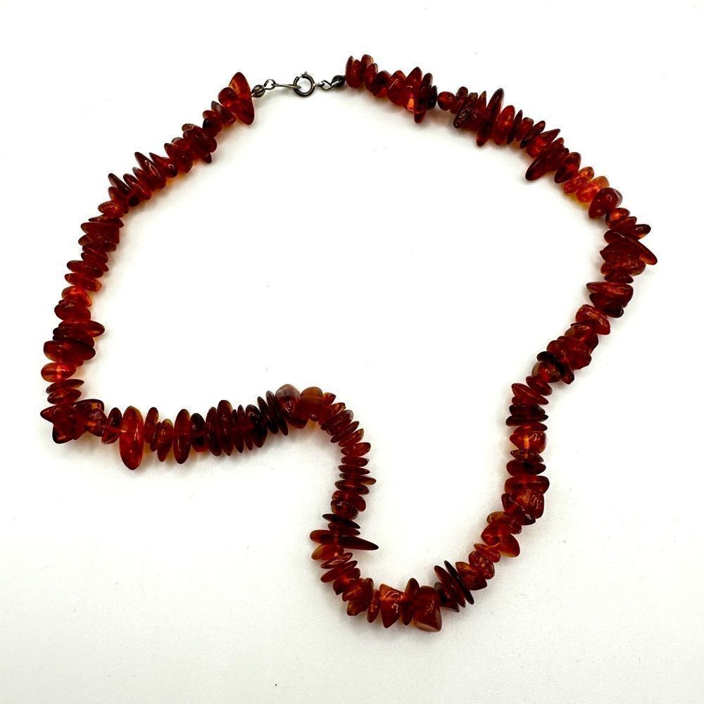 16" All Amber Chip necklace with 925,‎ sterling silver hardware!